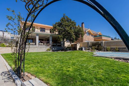 Luxury home in Colmenar Viejo, Province of Madrid