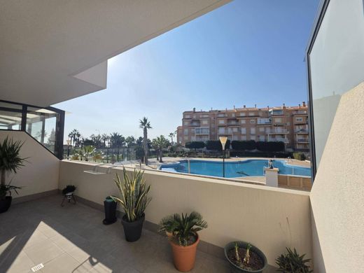 Πολυτελή κατοικία σε Almerimar, Almería