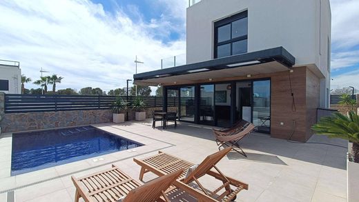 Villa en Algorfa, Provincia de Alicante