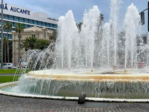 Piso / Apartamento en Alicante, Provincia de Alicante