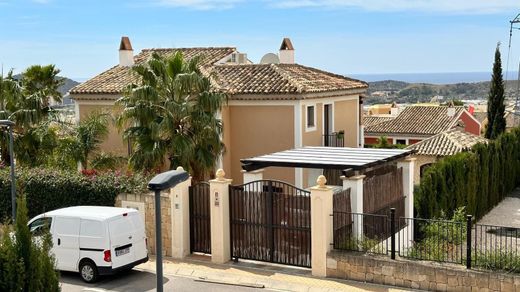 Detached House in Finestrat, Alicante
