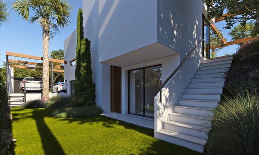 Villa in Playas de Orihuela, Alicante