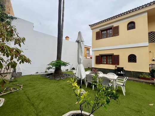 Einfamilienhaus in Las Palmas de Gran Canaria, Provinz Las Palmas