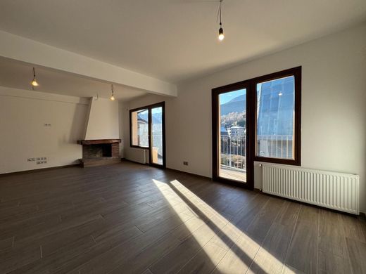 Apartment / Etagenwohnung in La Massana