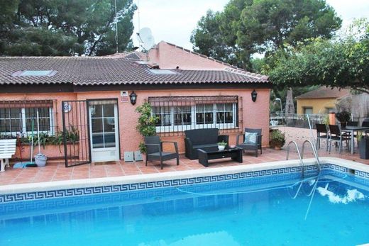 Detached House in Torrevieja, Alicante