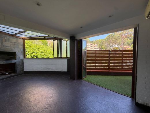 Casa de lujo en Sant Vicenç de Montalt, Provincia de Barcelona