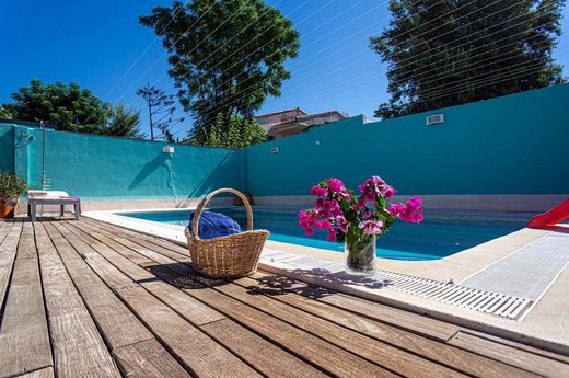 Vrijstaand huis in Sevilla, Provincia de Sevilla