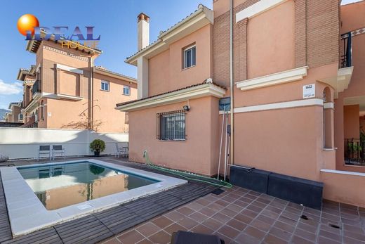 Semidetached House in Huétor Vega, Granada
