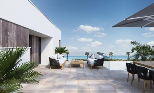 Villa in Pilar de la Horadada, Alicante