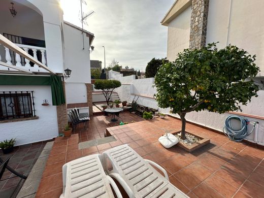 Einfamilienhaus in Zubia, Granada