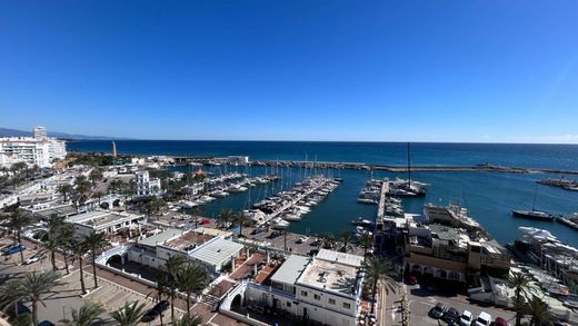 Apartment in Estepona, Malaga