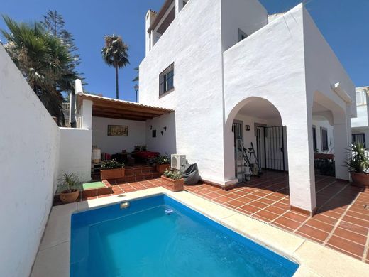 Semidetached House in Fuengirola, Malaga