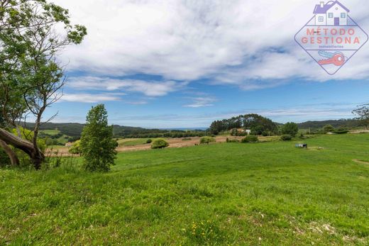 Luxus-Haus in Santillana, Provinz Cantabria