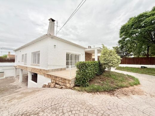 단독 저택 / Rocafort, Província de València