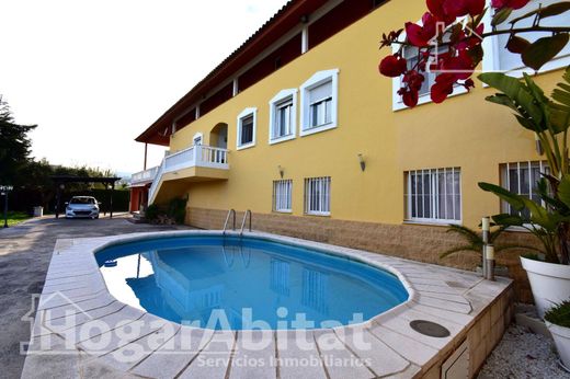 Detached House in Oliva, Valencia