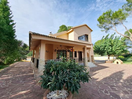 Einfamilienhaus in Genovés, Valencia