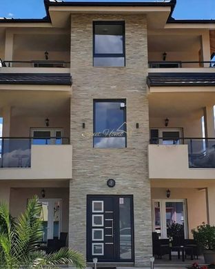 Edificio en Canet de Mar, Provincia de Barcelona