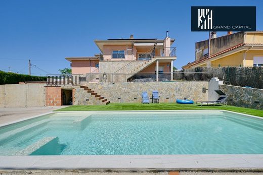 Casa di lusso a Caldes de Malavella, Girona