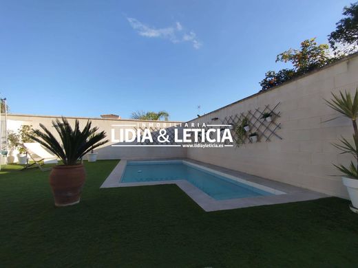 Detached House in Alcalá de Guadaira, Province of Seville