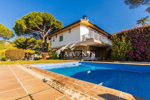 Detached House in Cabrils, Province of Barcelona