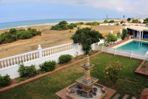 Einfamilienhaus in Chiclana de la Frontera, Cádiz