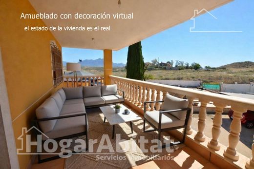 Detached House in Mutxamel, Alicante