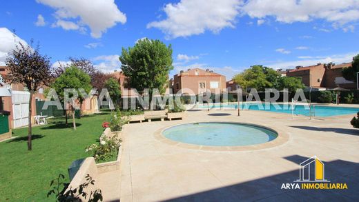 Luxury home in Torrejón de Ardoz, Province of Madrid