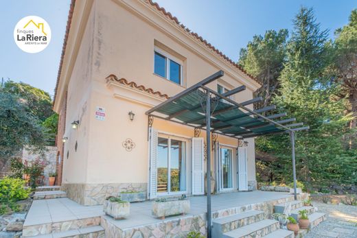 Detached House in Arenys de Munt, Province of Barcelona