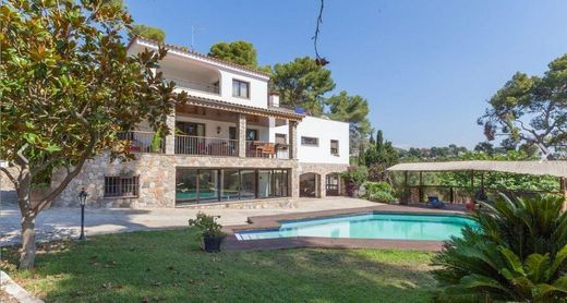 Detached House in Castelldefels, Province of Barcelona