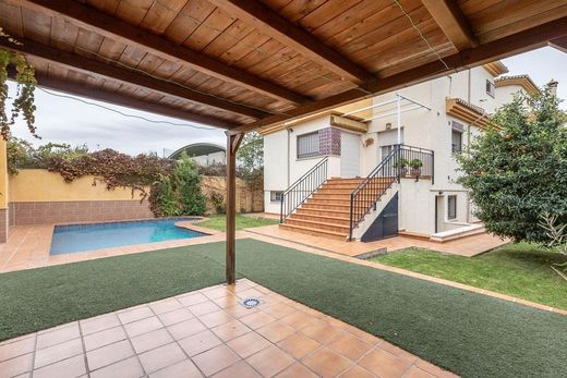 Luxury home in Peligros, Granada