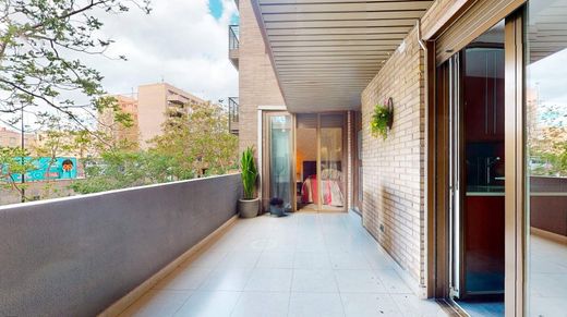 Apartment / Etagenwohnung in Saragossa, Aragonien