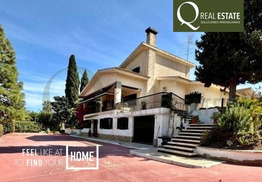 Detached House in Elche, Alicante
