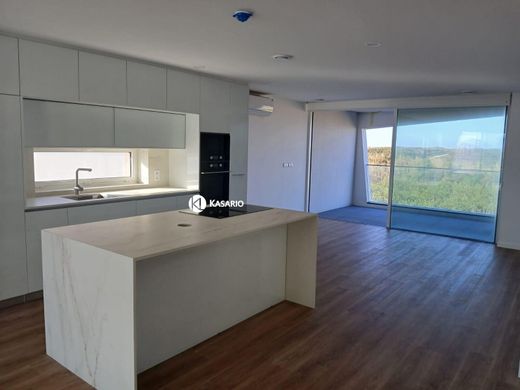 Apartment / Etagenwohnung in Ílhavo, Distrito de Aveiro
