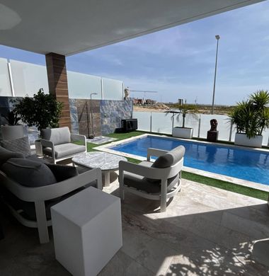 Luxus-Haus in Orihuela, Alicante