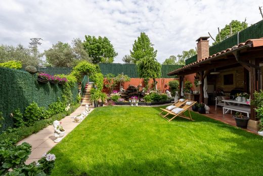 Luxury home in Villamediana de Iregua, Province of La Rioja