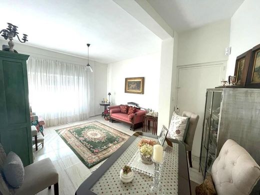 Apartment / Etagenwohnung in Sevilla, Andalusien