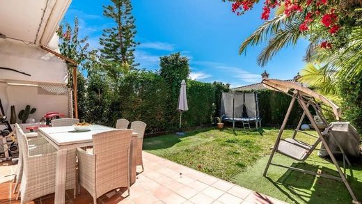 Luxe woning in Elviria, Provincia de Málaga