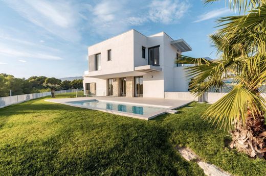Villa in Finestrat, Alicante
