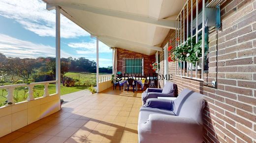 Luxury home in Mogro, Province of Cantabria