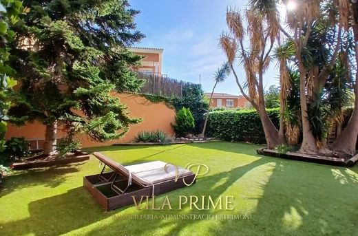 단독 저택 / Cabrera de Mar, Província de Barcelona