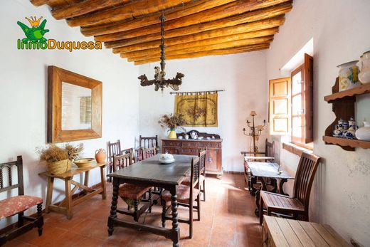 ﻣﻨﺰﻝ ﺭﻳﻔﻲ/ ﺑﻴﺖ ﻤﺰﺭﻋﺔ ﻓﻲ جرينادا, Provincia de Granada