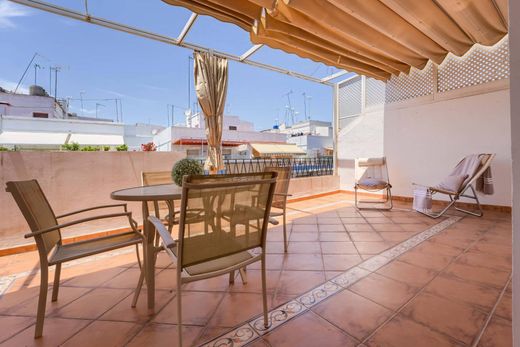 Apartment / Etagenwohnung in Sevilla, Andalusien