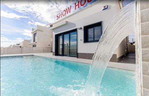 Βίλα σε San Miguel de Salinas, Provincia de Alicante