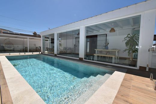 Casa Unifamiliare a Chiclana de la Frontera, Cadice