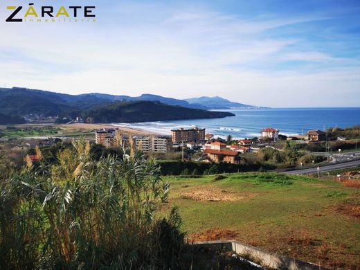 Land in Zierbena, Biscay