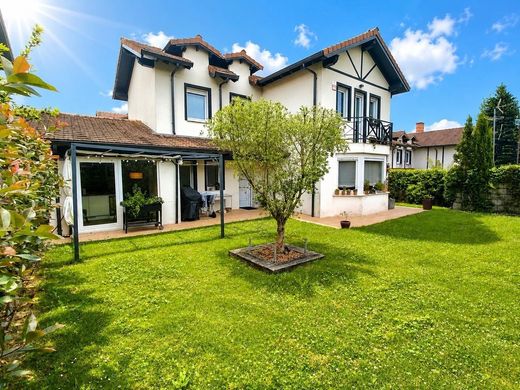 Luxury home in Ribamontán al Monte, Province of Cantabria