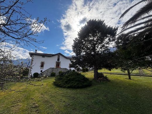 Luxury home in Vallejo de Mena, Burgos