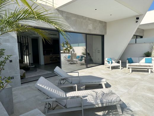 Villa in Almoradí, Provincia de Alicante