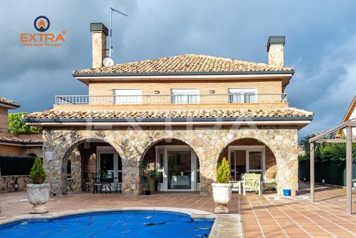 Vrijstaand huis in Guadalix de la Sierra, Provincia de Madrid