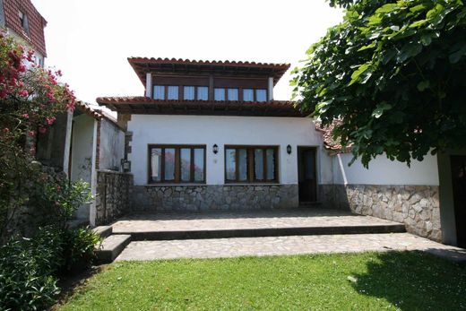 Luxury home in Comillas, Province of Cantabria